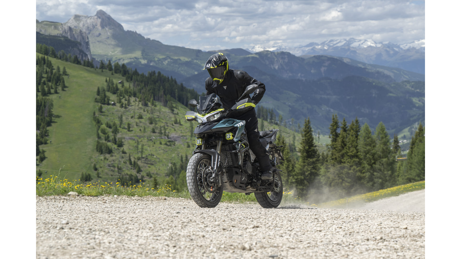 TRK 902 Xplorer | Benelli