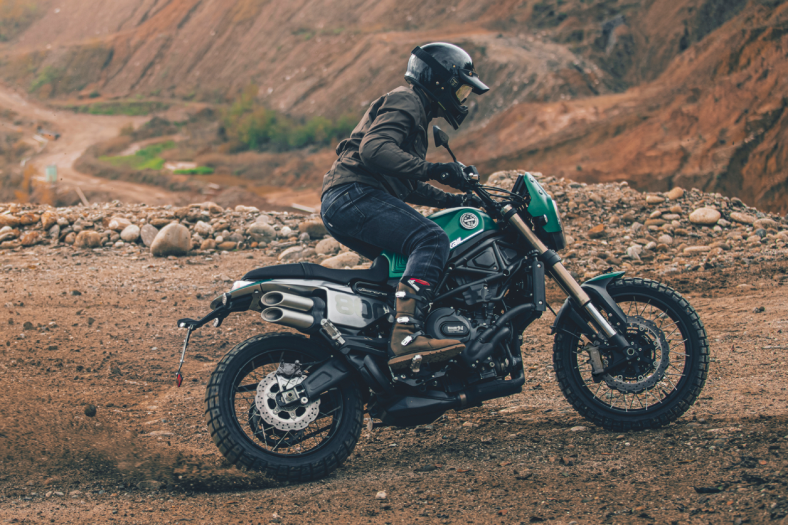 LEONCINO 800 TRAIL