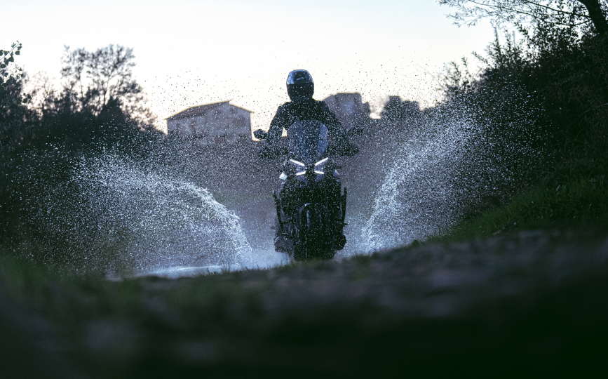 Morbidelli T1002VX frane si roata fata imagine oficiala