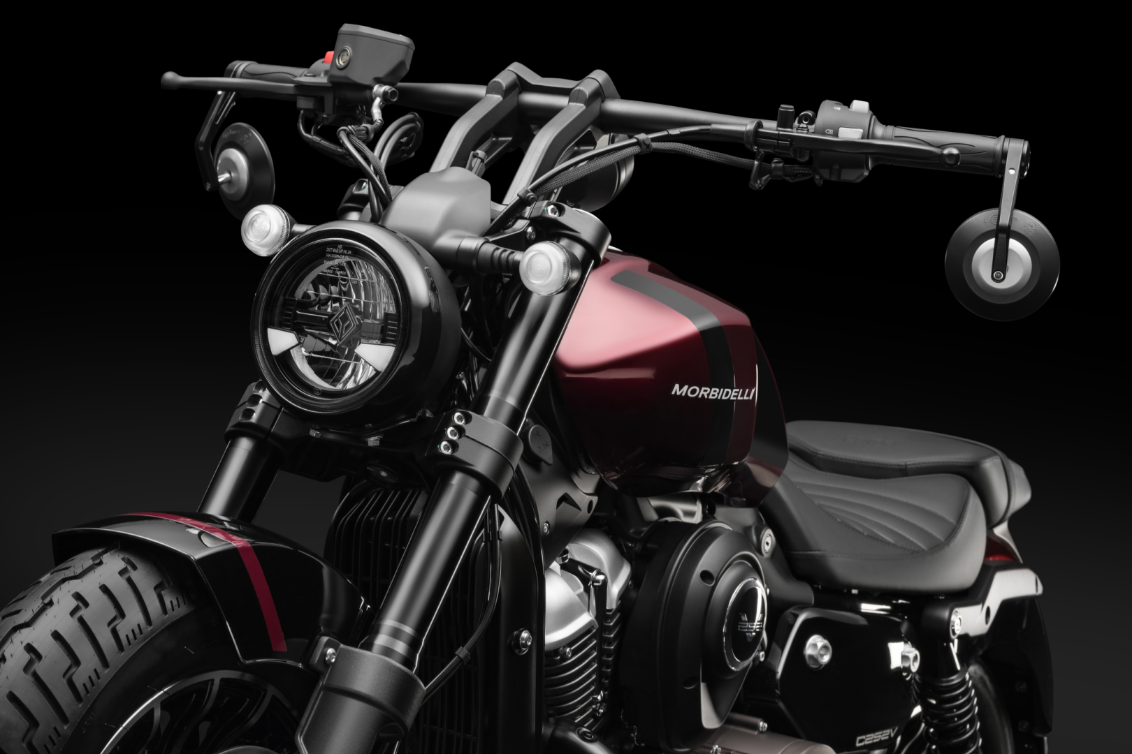 New-Generation Cruiser Chassis with Reinforced T-Bar Handlebar