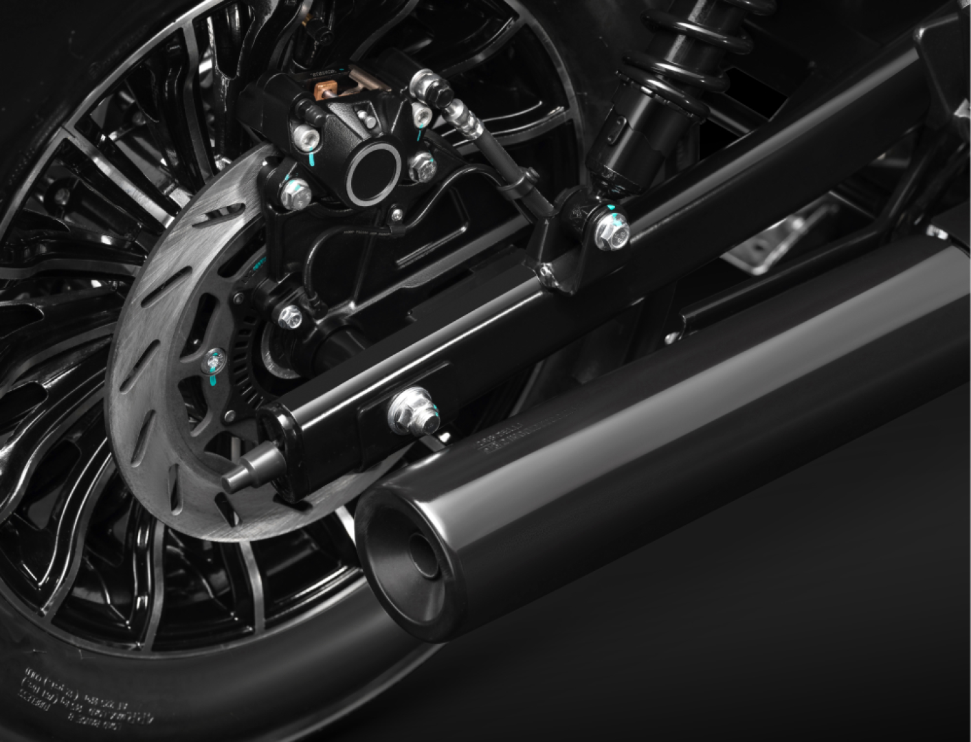 Oversized Brakes with Wide-Profile Tyres